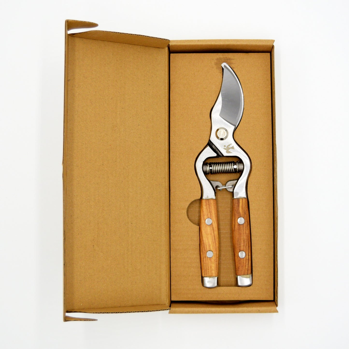 Ash handled secateurs with drop forged stainless blades.