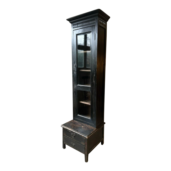 Early 20th C American Chimney Cupboard
