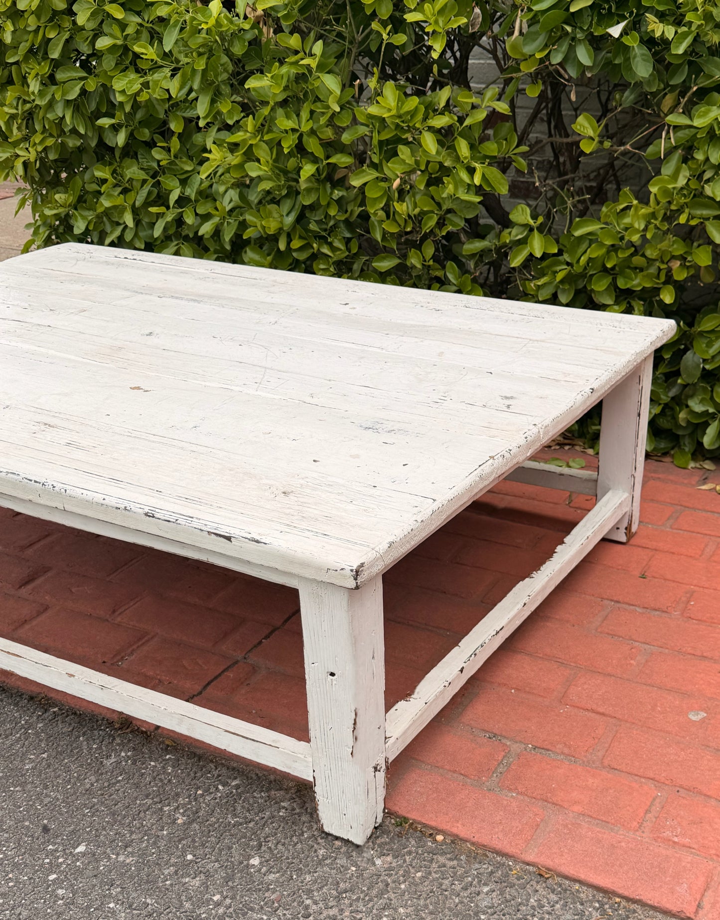 Large White painted Vintage Coffee Table
