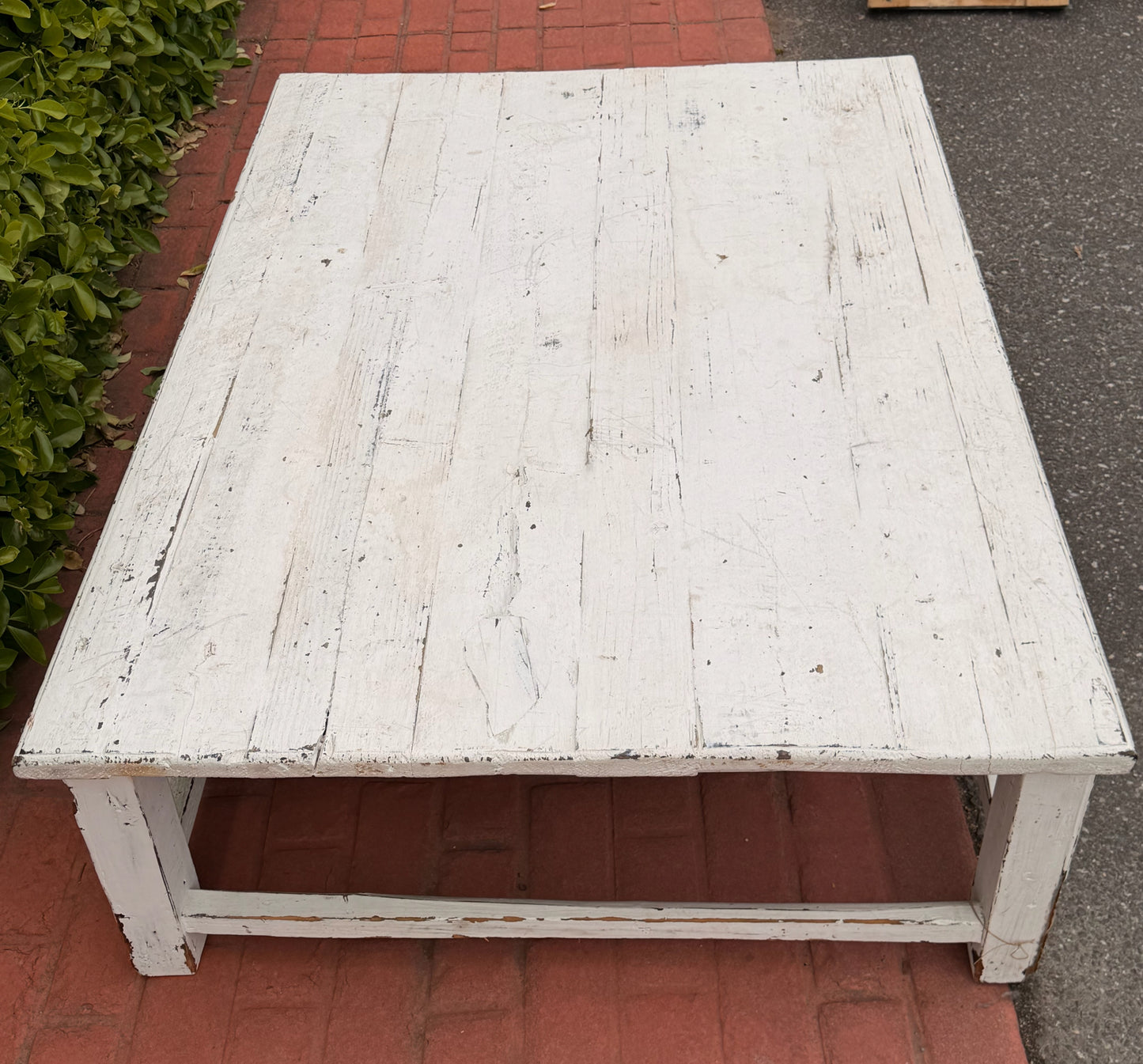 Large White painted Vintage Coffee Table