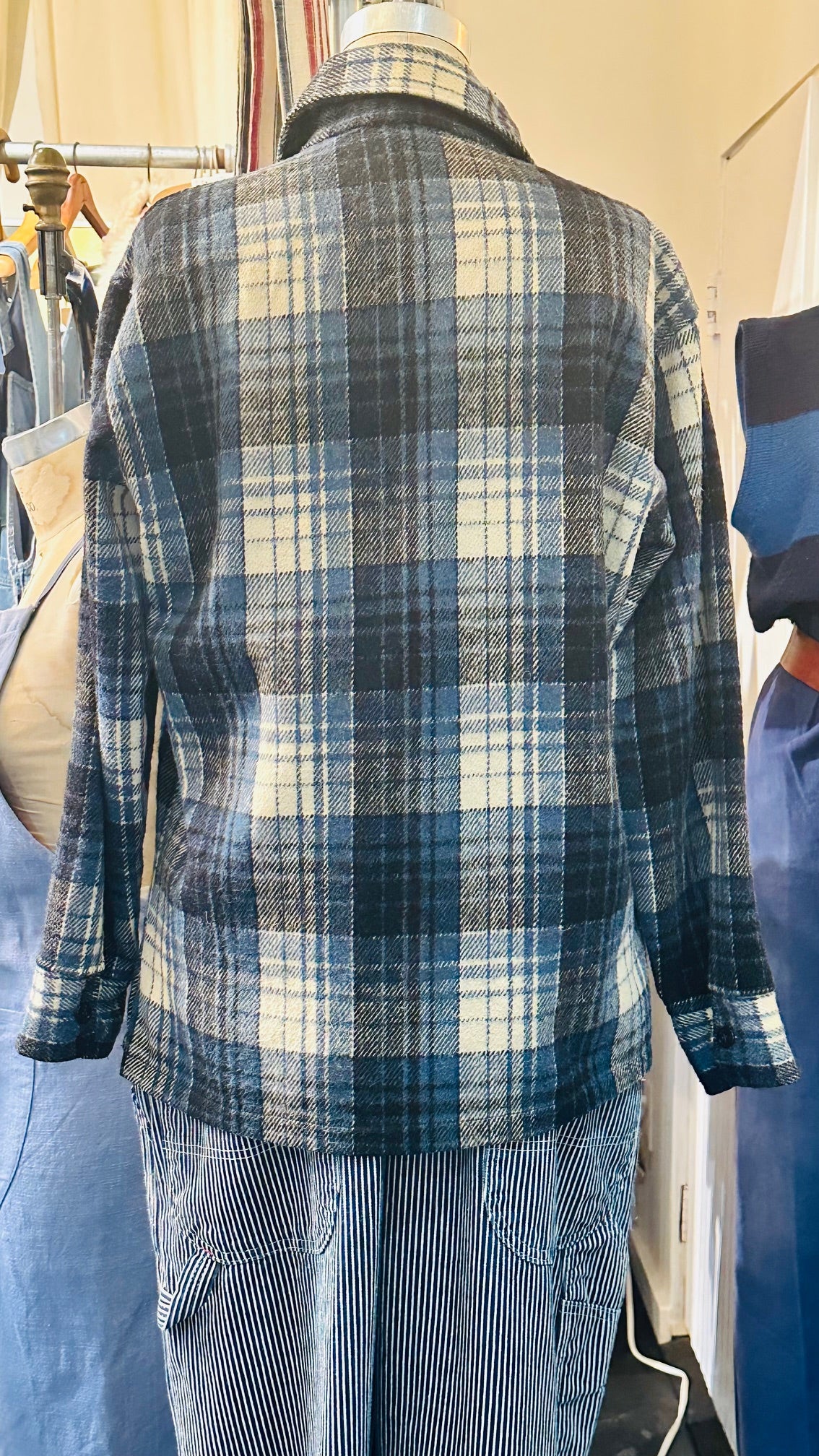 SOLD. Men's Vintage C.P.O. Arrow US Navy Plaided Wool Shirt Size M