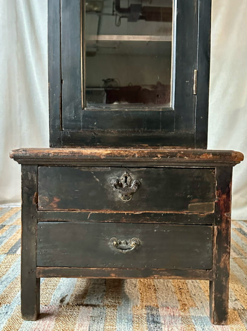 Early 20th C American Chimney Cupboard