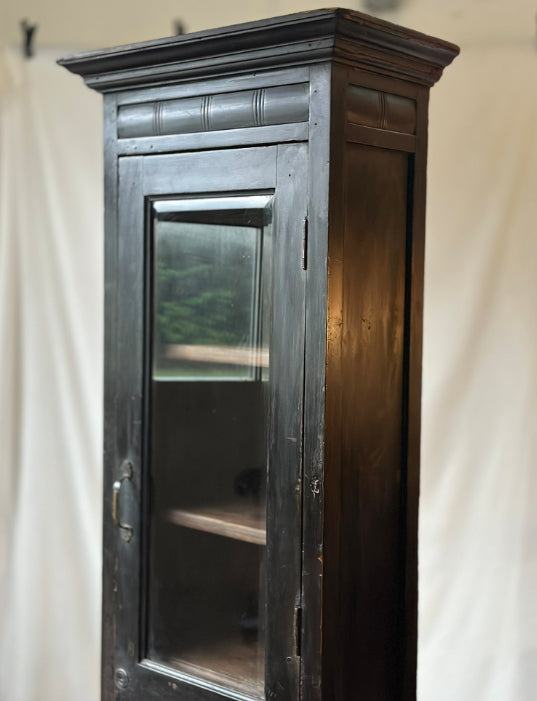Early 20th C American Chimney Cupboard